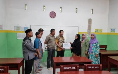CSR PT Anugerah Pupuk Lestari kepada Madrasah Al Wasliyah desa Dalu XA Sei Belumai